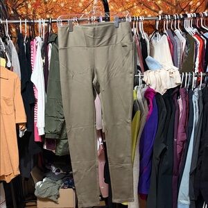 T Tahari Khaki Women's Leggings